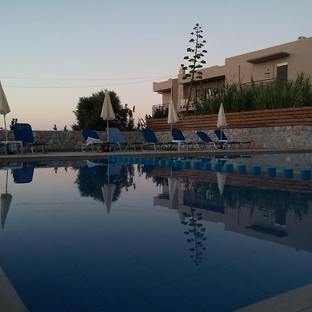 Gerona Mare Apartments Gerani  ภายนอก รูปภาพ